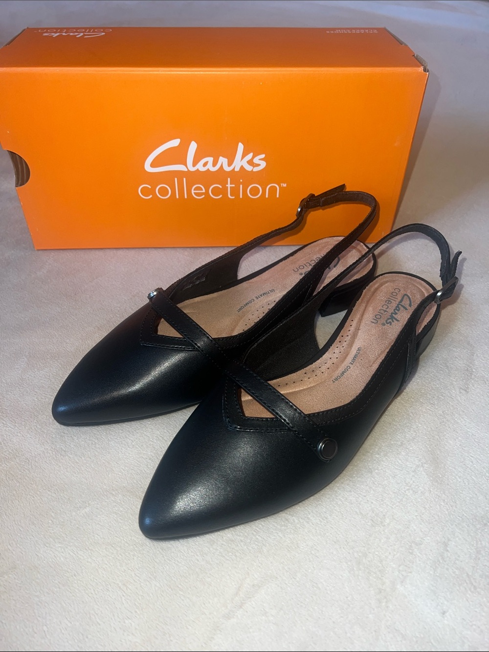 Women's Natalyn Black Pointed Slingback Flats